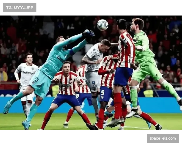 塞维利亚2-1贝蒂斯，洛佩特吉的定位球战术设计再度成为取胜之钥